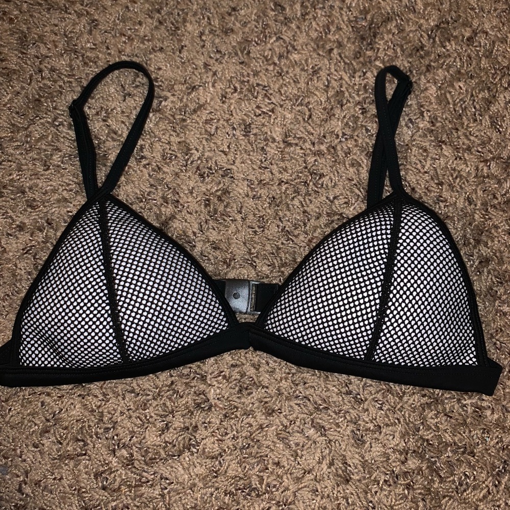 Flora Vogue Triangle Top